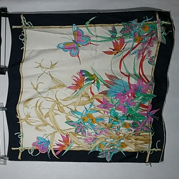 Christian Dior silk scarf size 34 x 34 Made in Italy Vintage - Picture 9 of 15